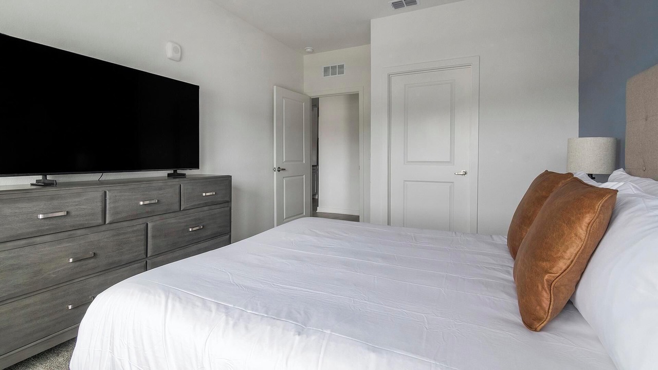 Photo of Bedroom in Northside