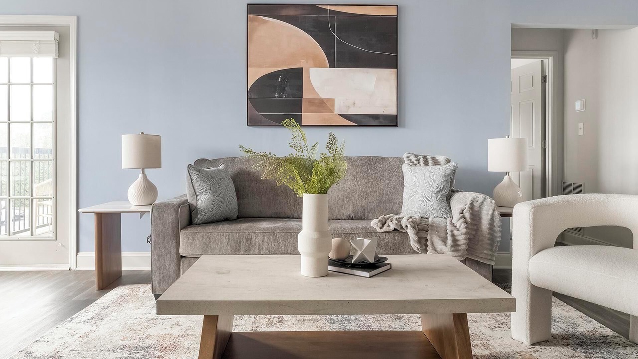 Photo of Livingroom in McDonough