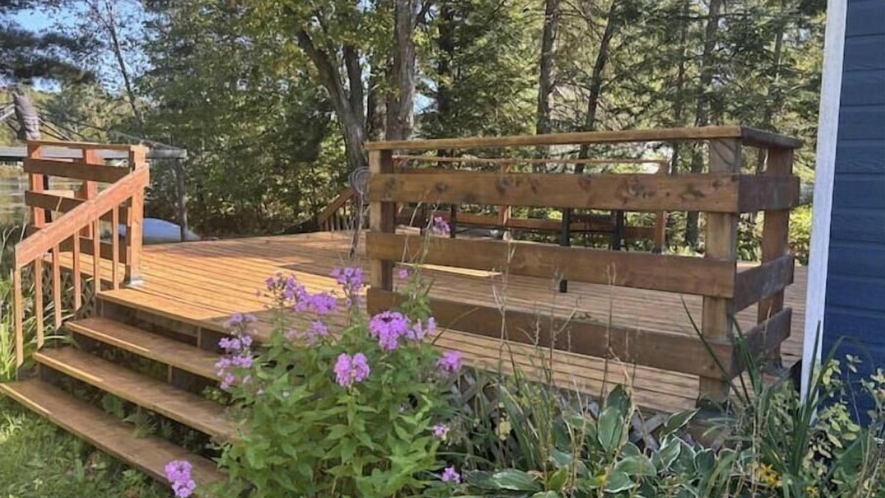 Photo of Outdoor in Chertsey
