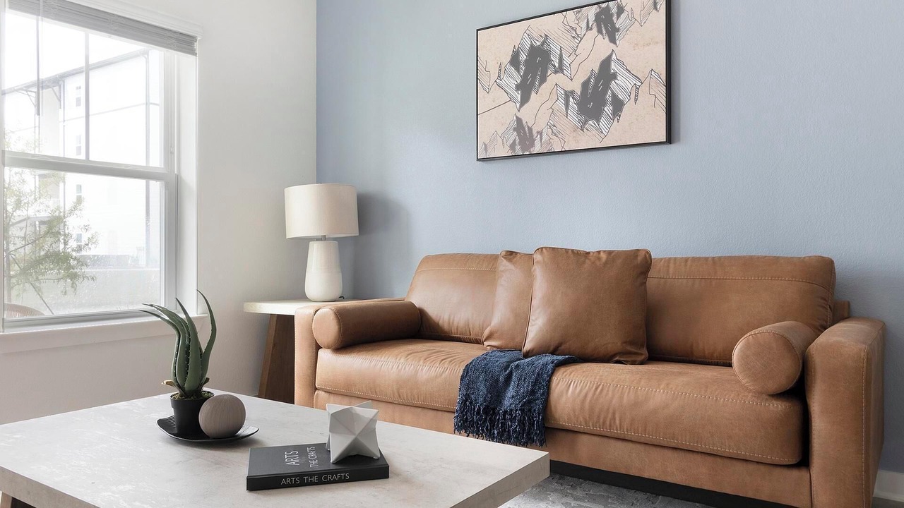 Photo of Livingroom in Northside
