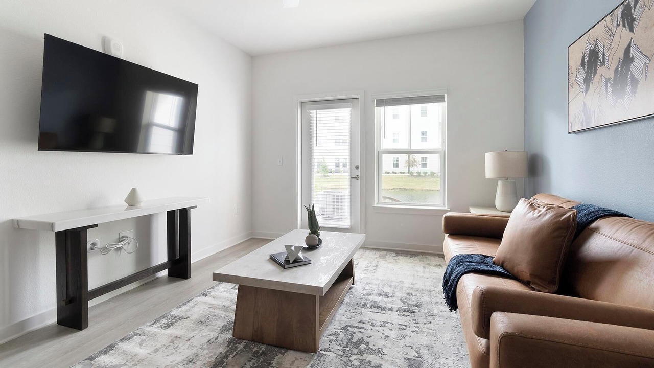 Photo of Livingroom in Northside