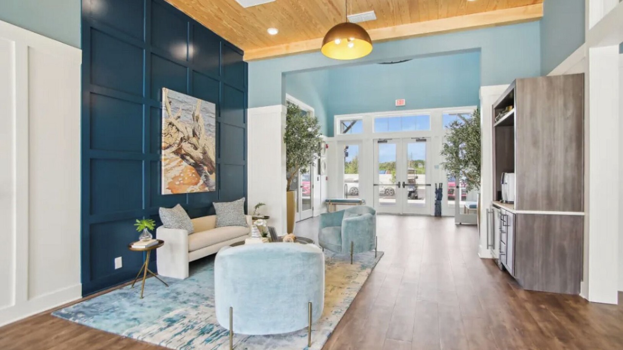 Photo of Livingroom in Northside