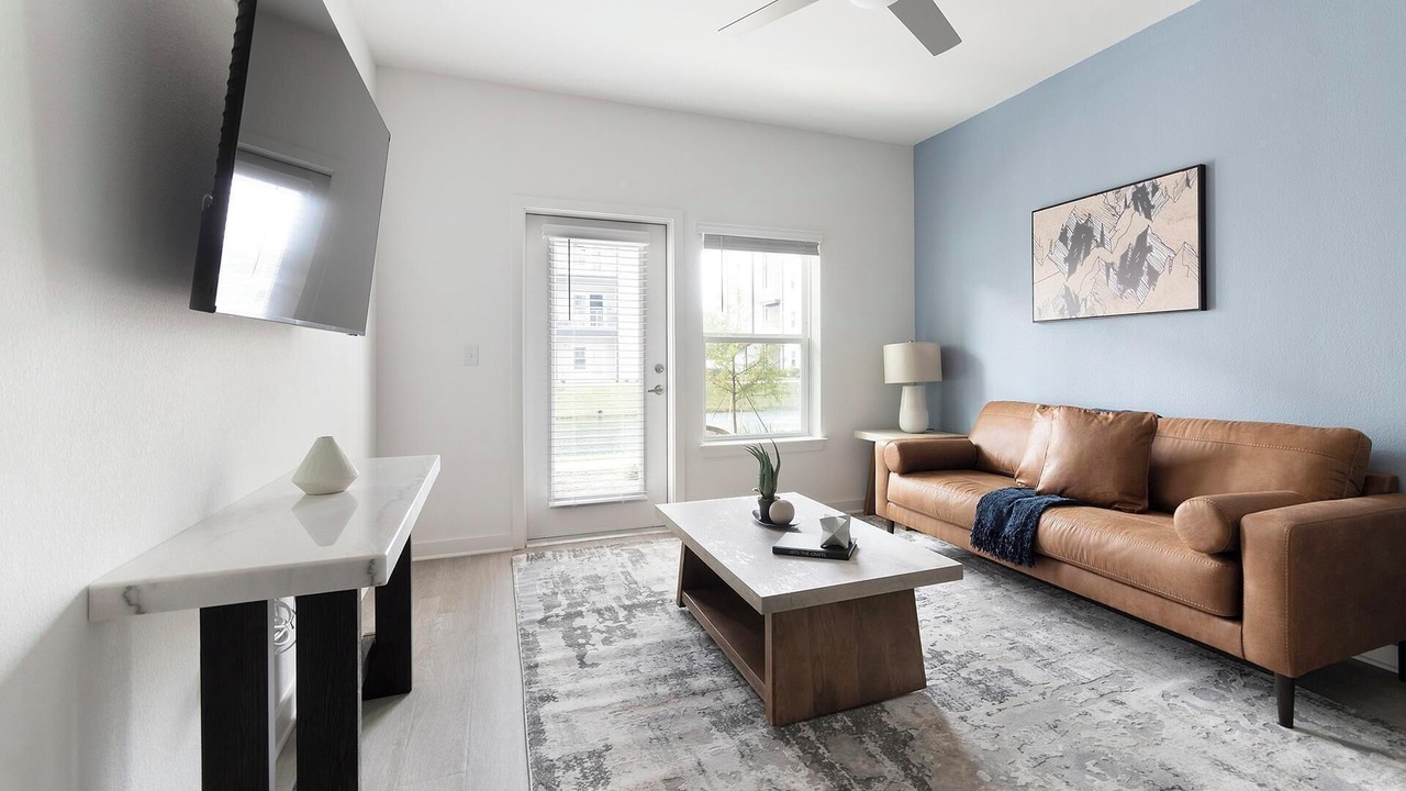 Photo of Livingroom in Northside