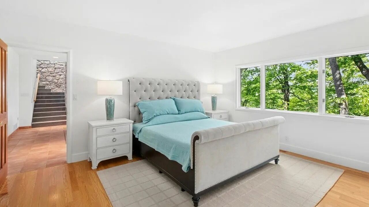 Photo of Bedroom in Upper Black Eddy