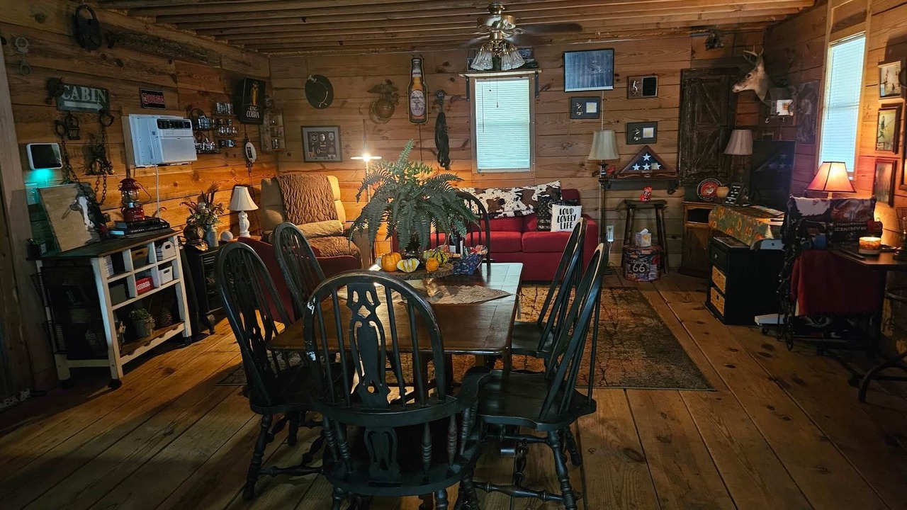 Photo of Bedroom in Monticello