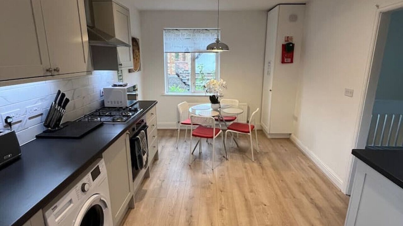 Photo of Kitchen in Wraysbury