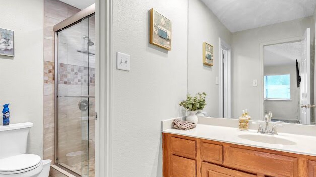 Photo of Bathroom in Mesquite