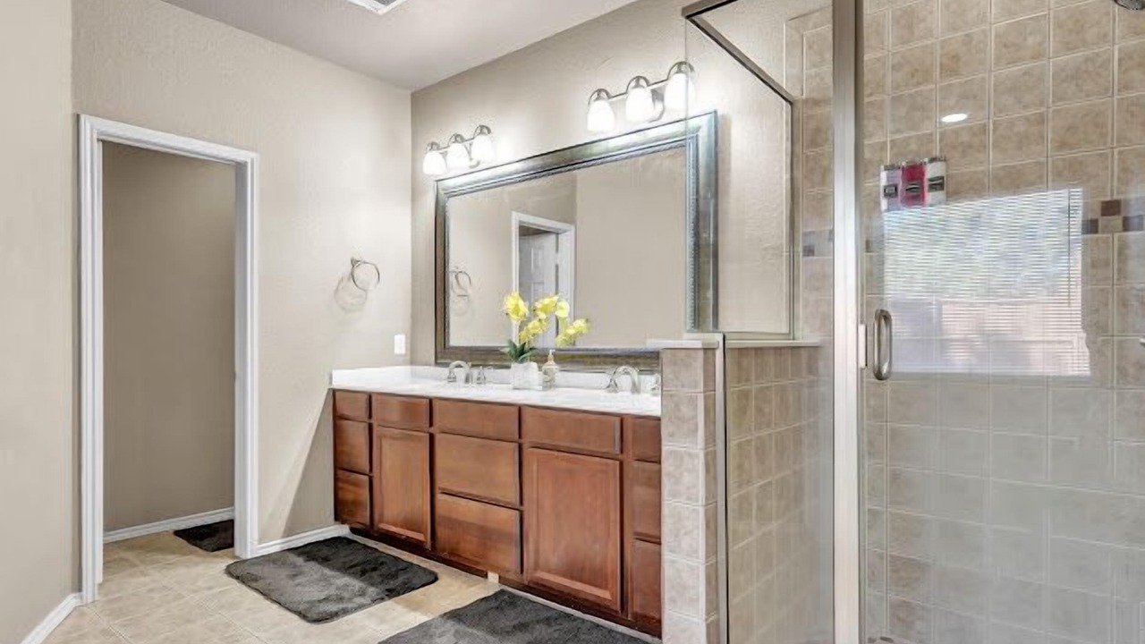 Photo of Bathroom in Mesquite