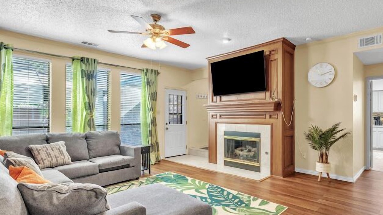 Photo of Livingroom in Mesquite