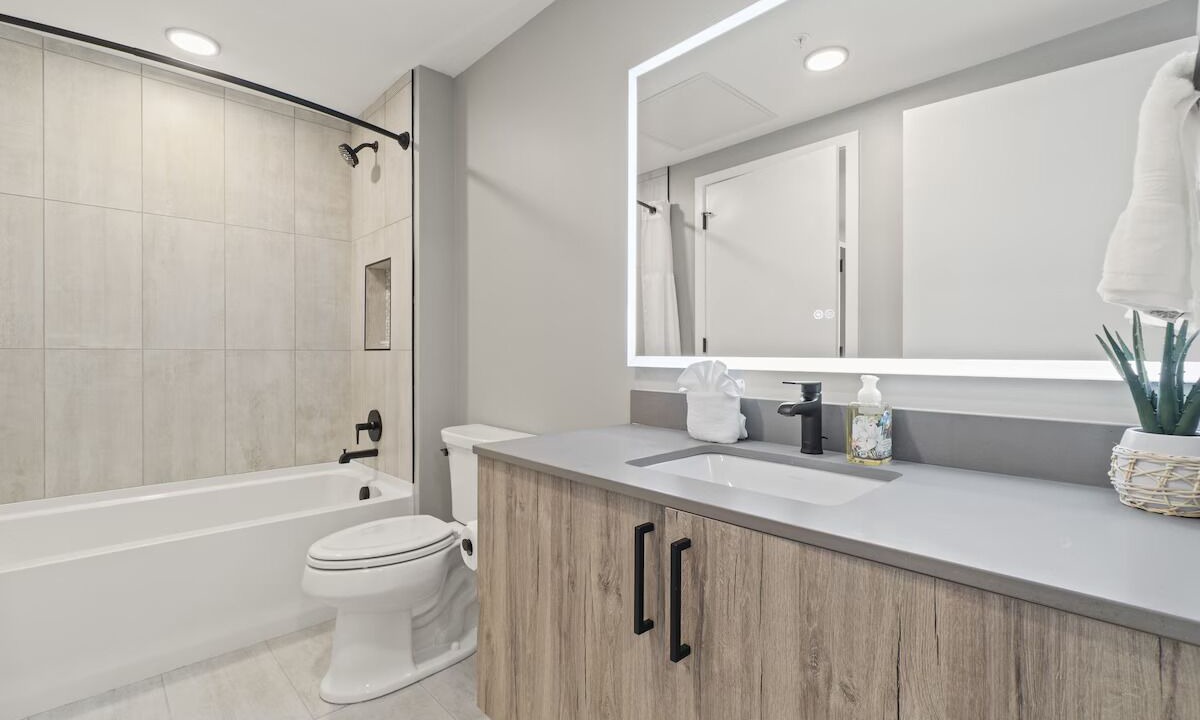 Photo of Bathroom in Navy Yard