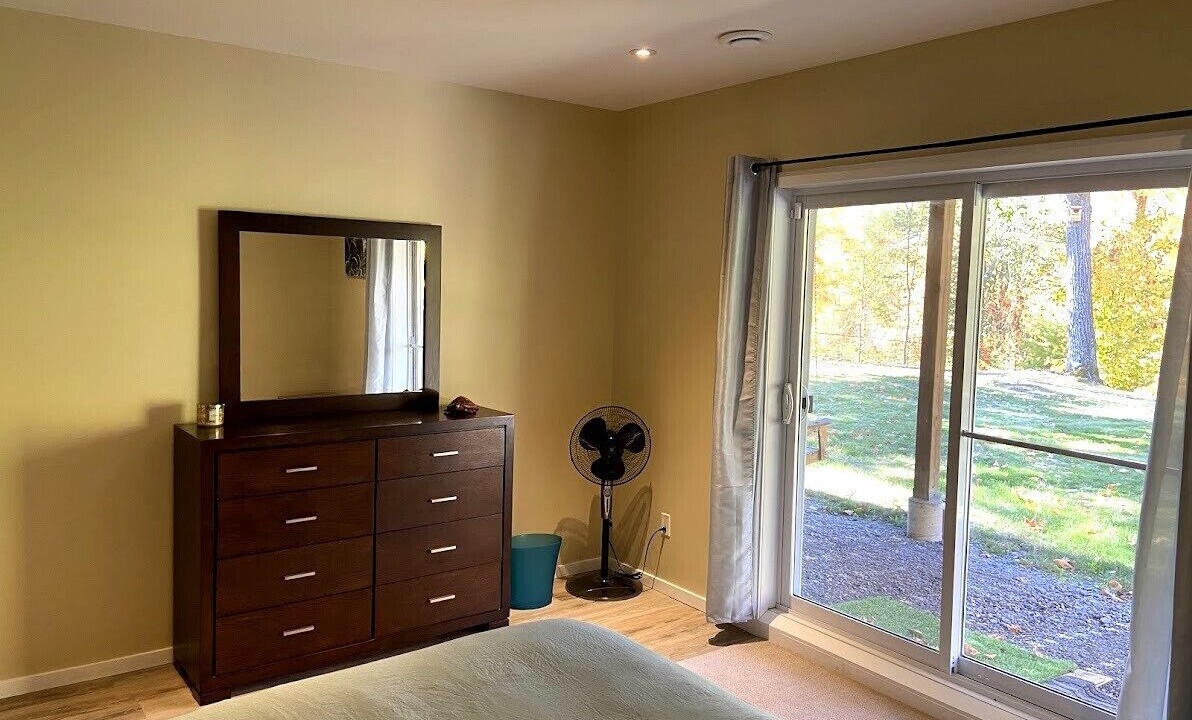 Photo of Bedroom in Calabogie