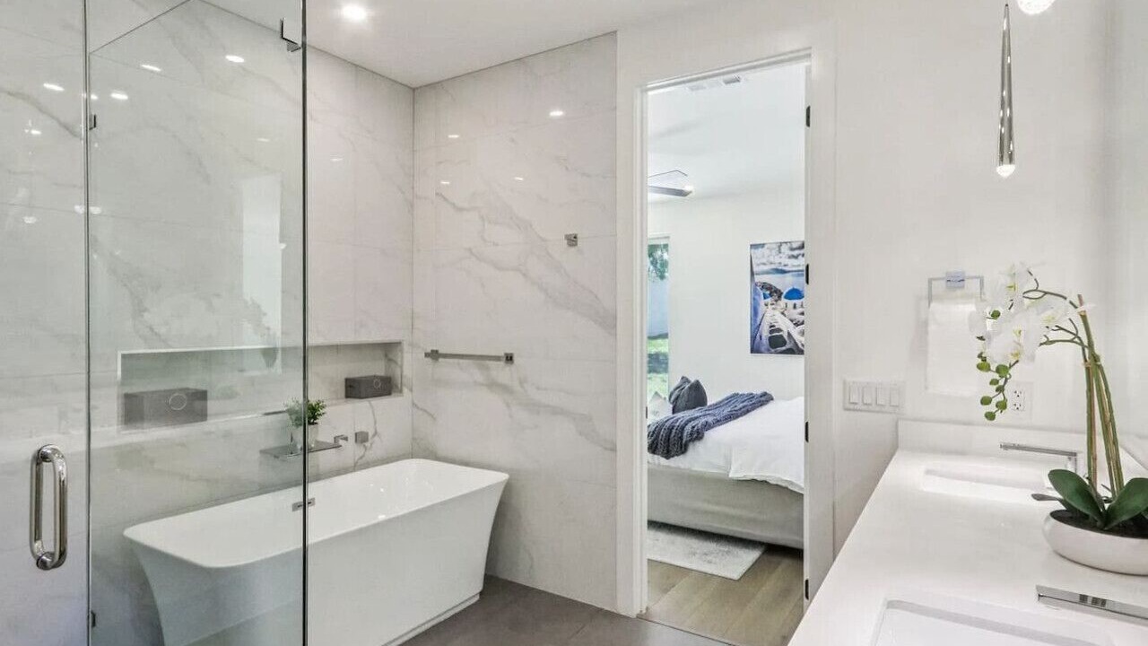 Photo of Bathroom in Allandale