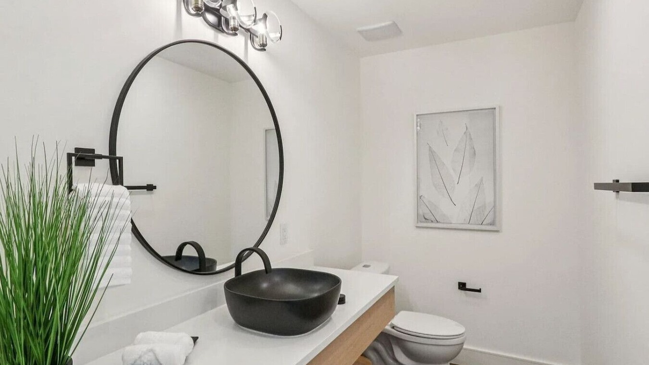 Photo of Bathroom in Allandale