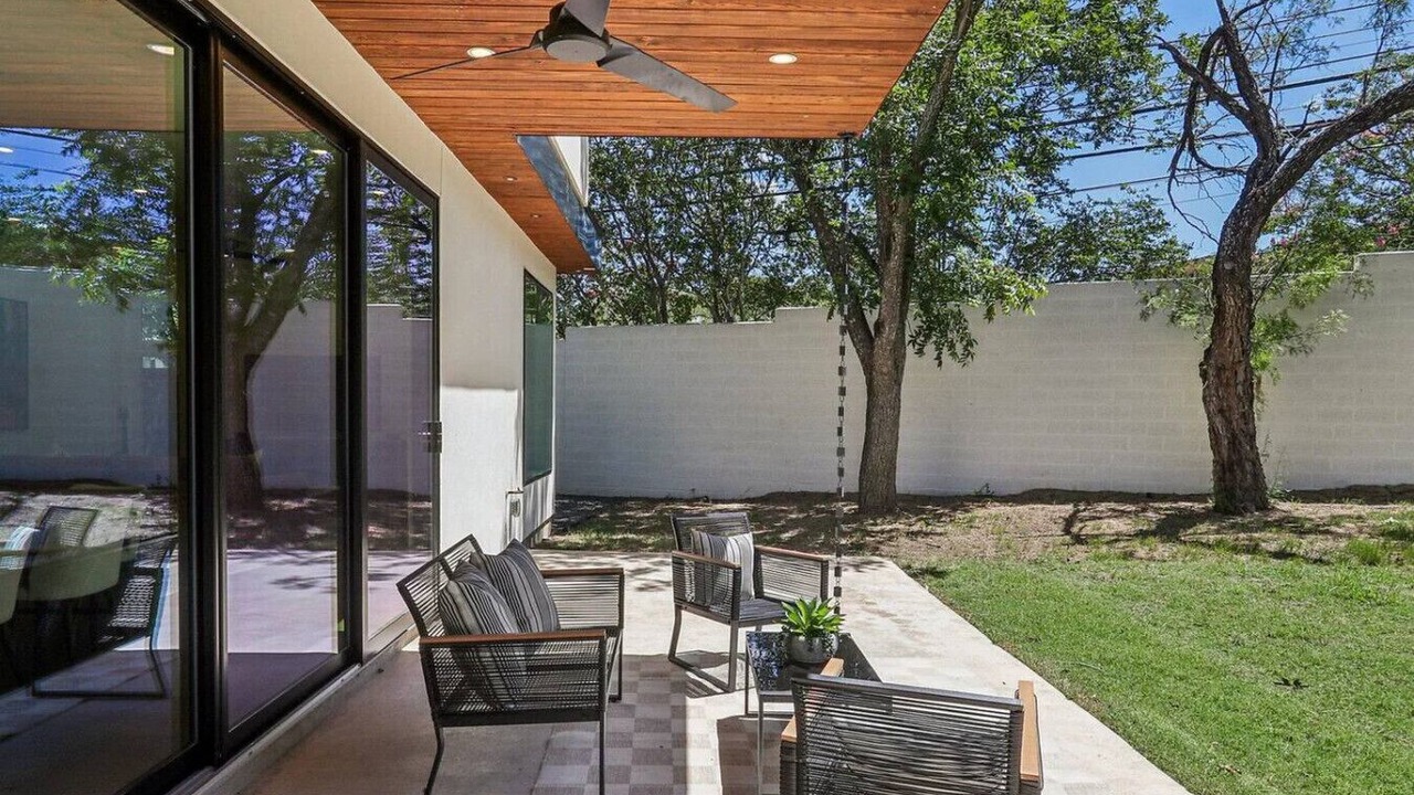 Photo of Patio Balcony in Allandale