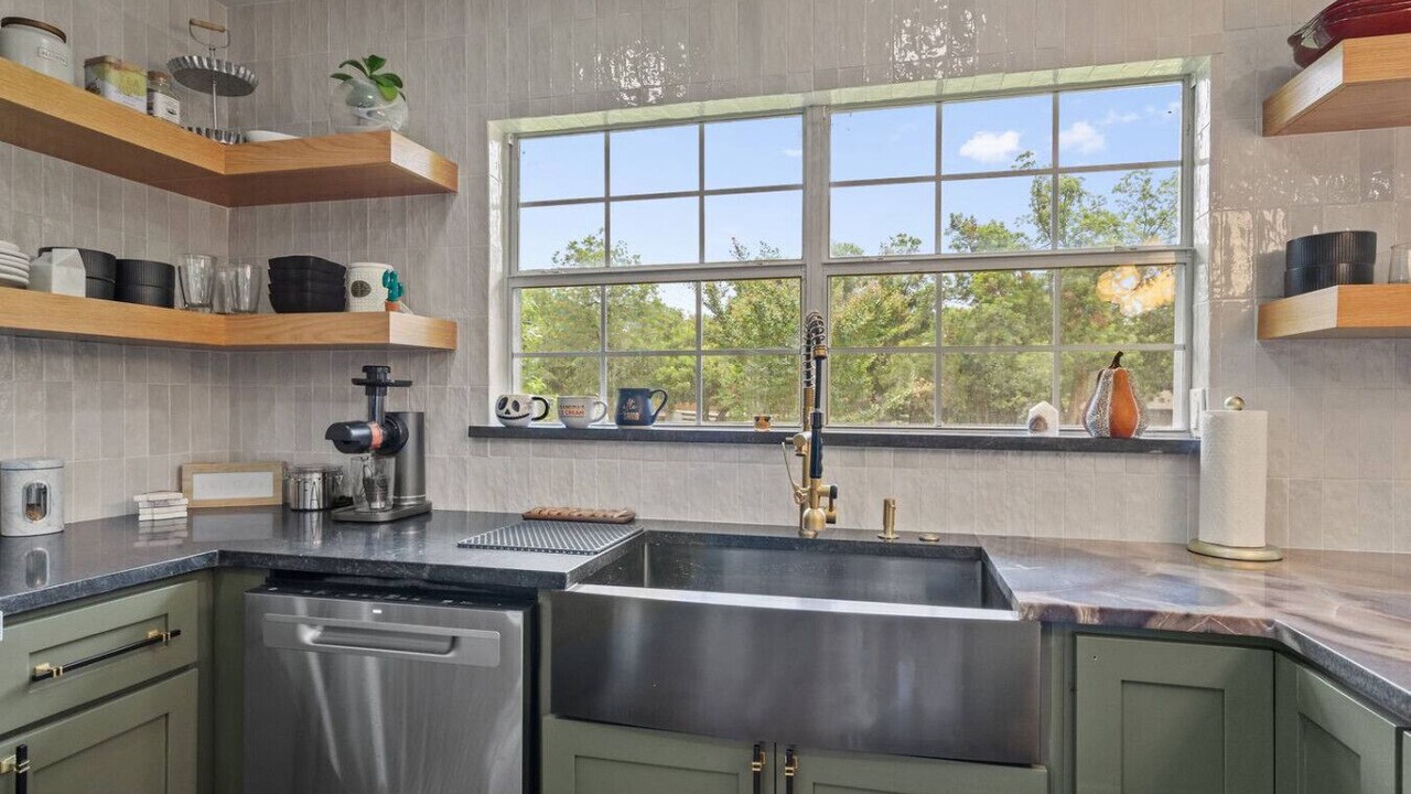 Photo of Kitchen in McNeil
