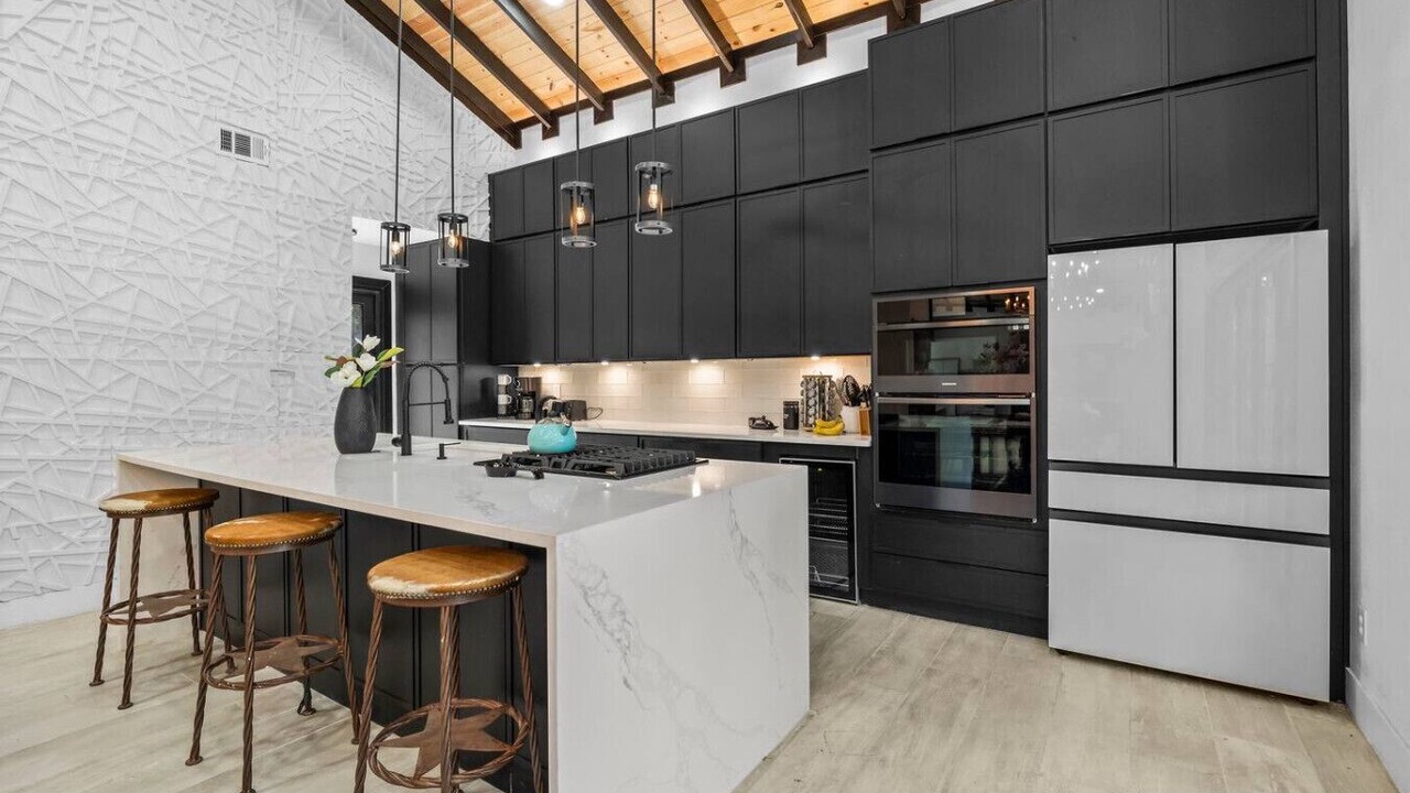 Photo of Kitchen in South Lamar