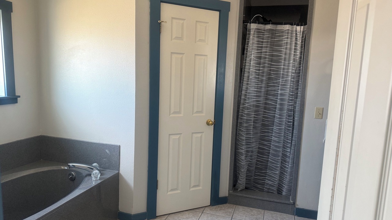 Photo of Bathroom in Manor