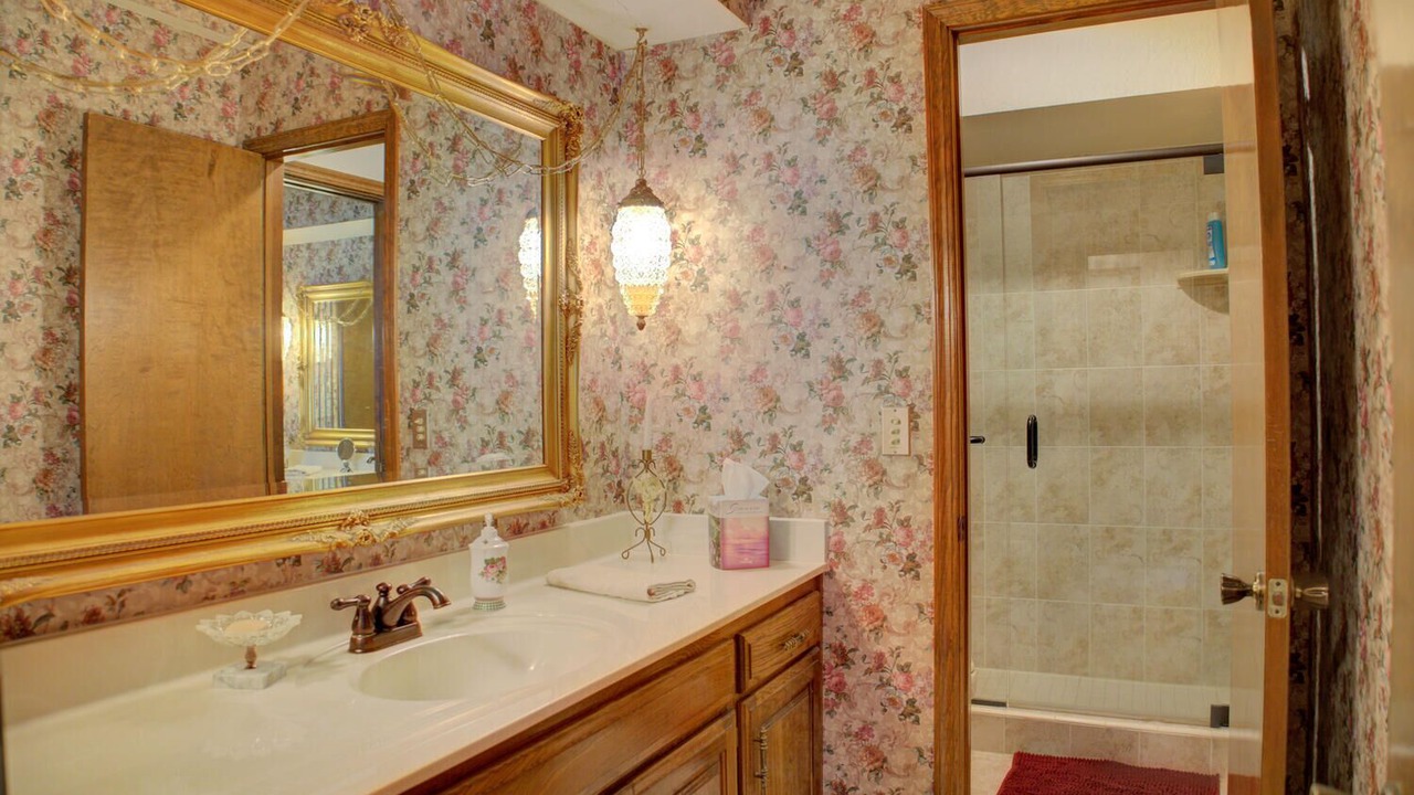 Photo of Bathroom in Broken Arrow