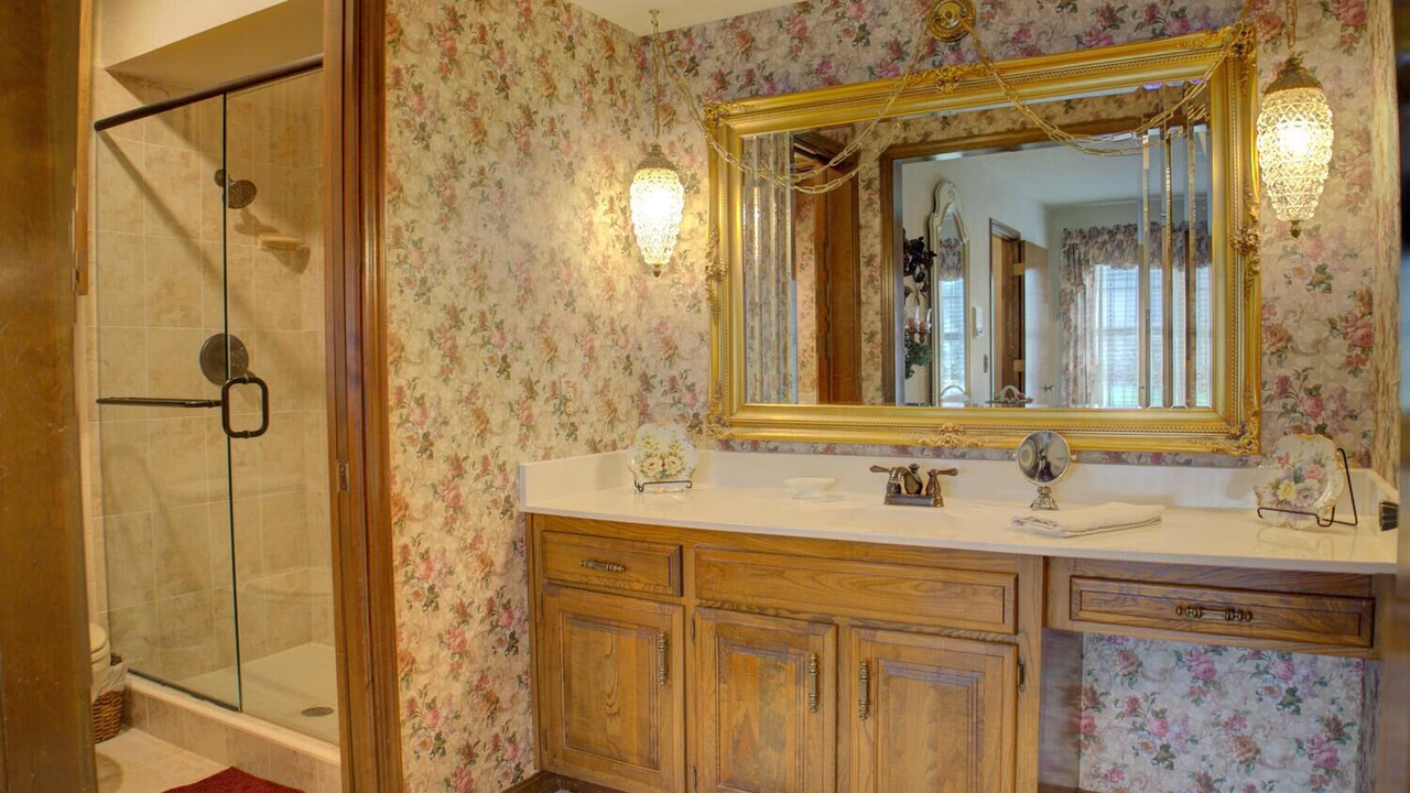 Photo of Bathroom in Broken Arrow