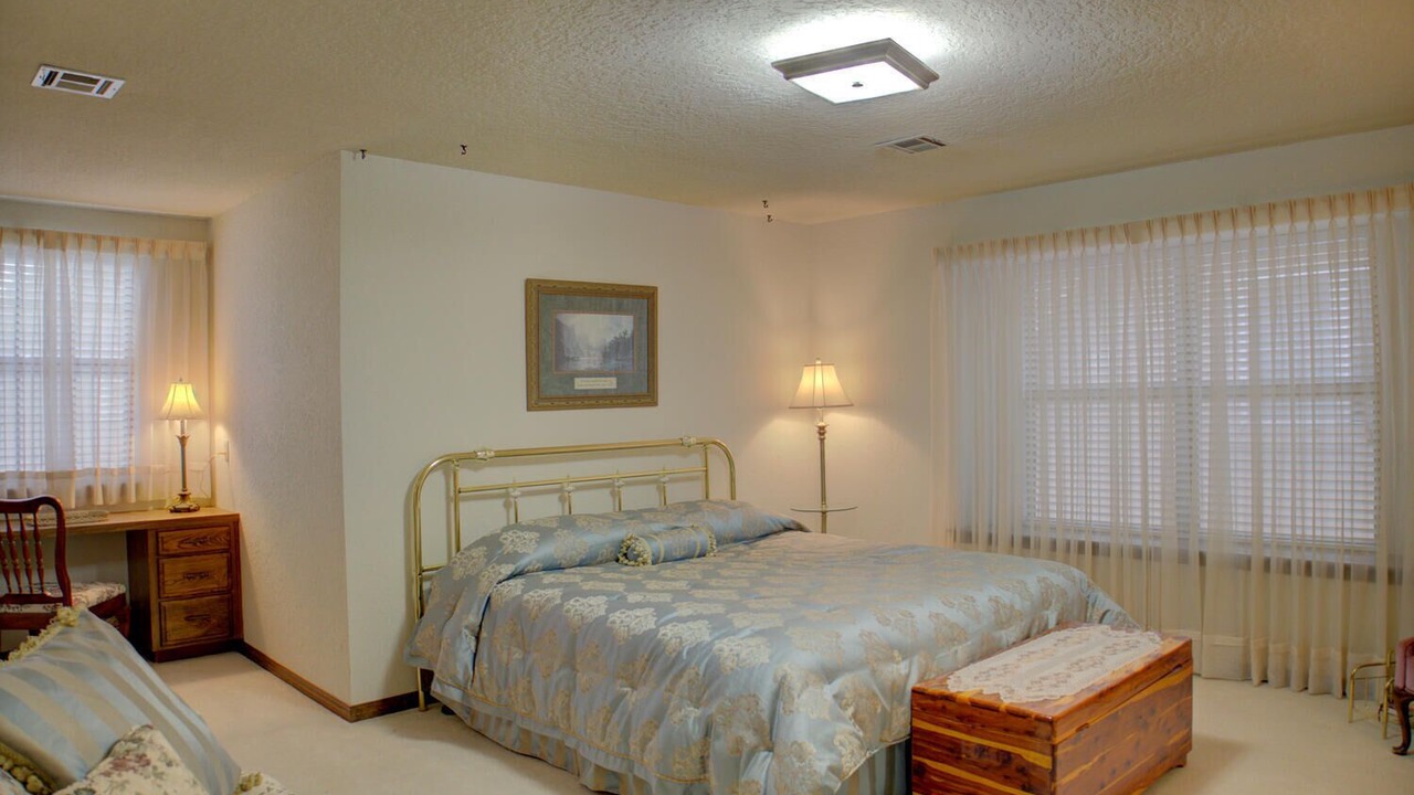 Photo of Bedroom in Broken Arrow
