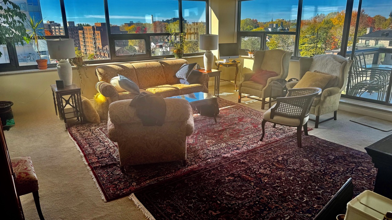 Photo of Livingroom in Kingston