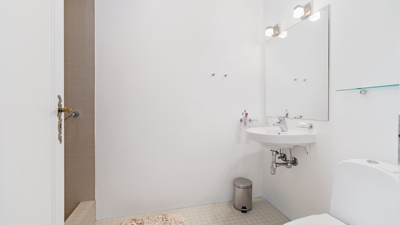 Photo of Bathroom in Solrod Strand