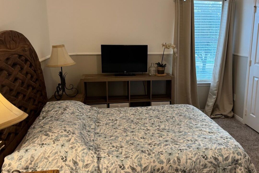 Photo of Bedroom in Katy
