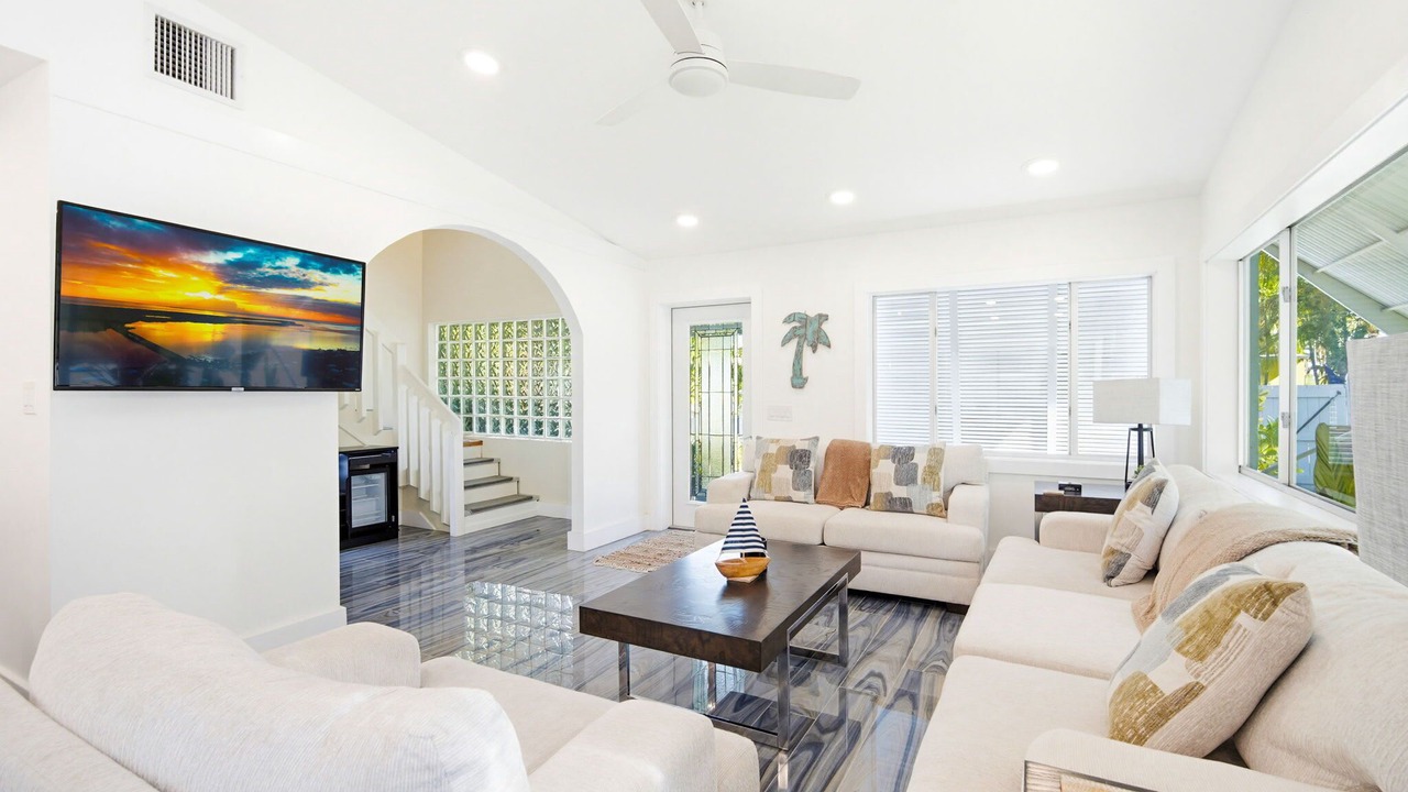 Photo of Livingroom in Midtown