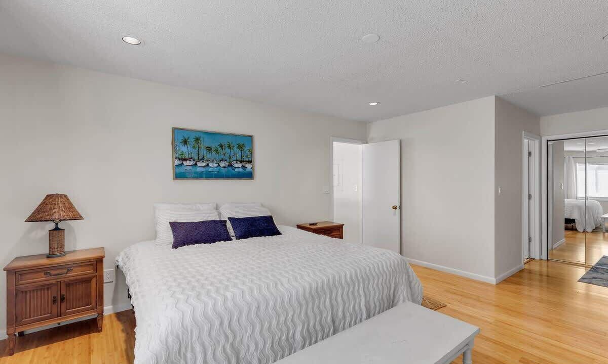 Photo of Bedroom in Midtown