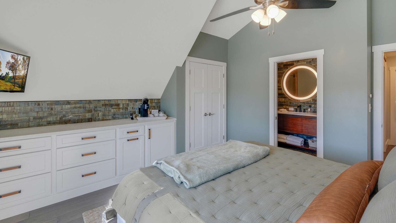 Photo of Bedroom in Ottawa
