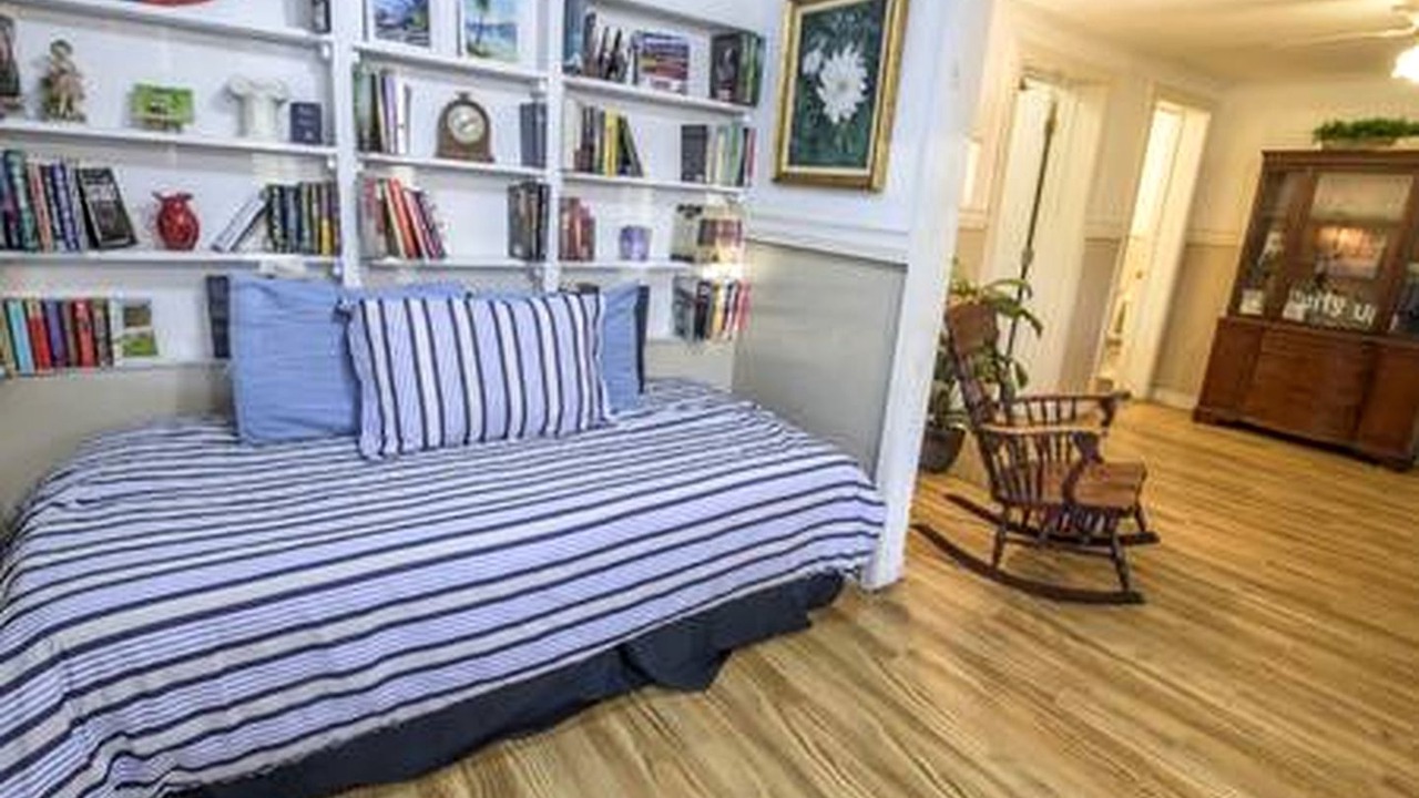 Photo of Bedroom in Karnack