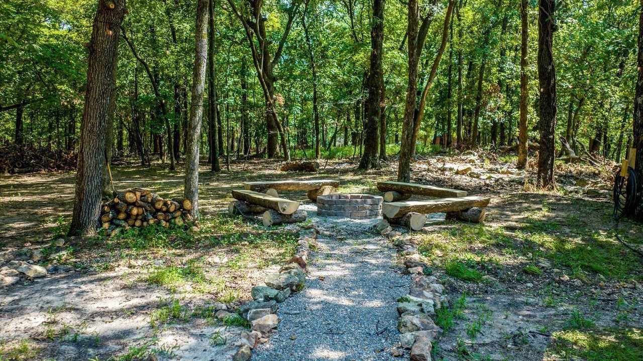 Photo of Outdoor in Mayes County