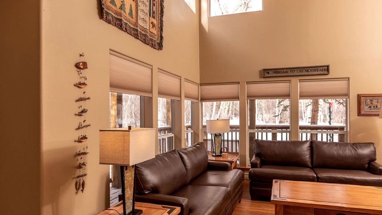 Photo of Livingroom in Salida
