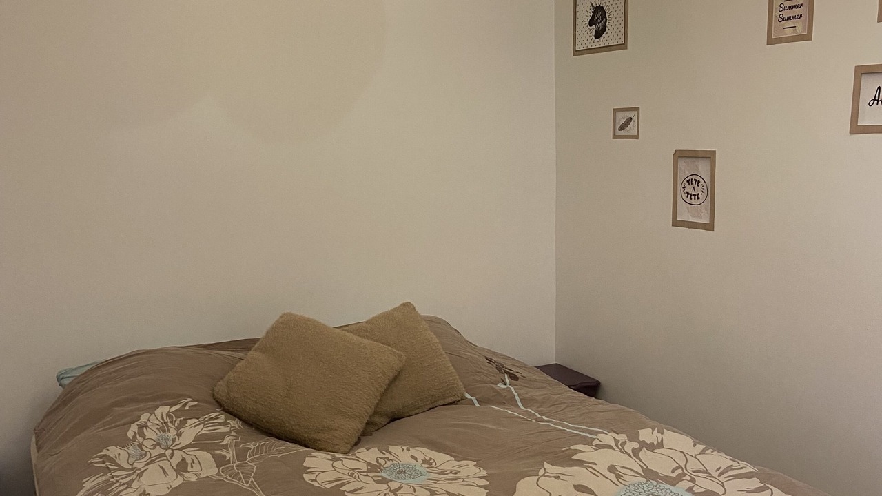 Photo of Bedroom in Savigny-sur-Clairis