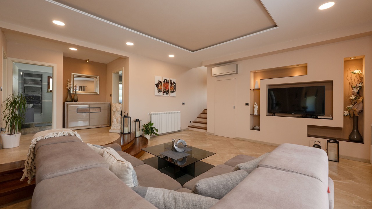 Photo of Livingroom in Farini