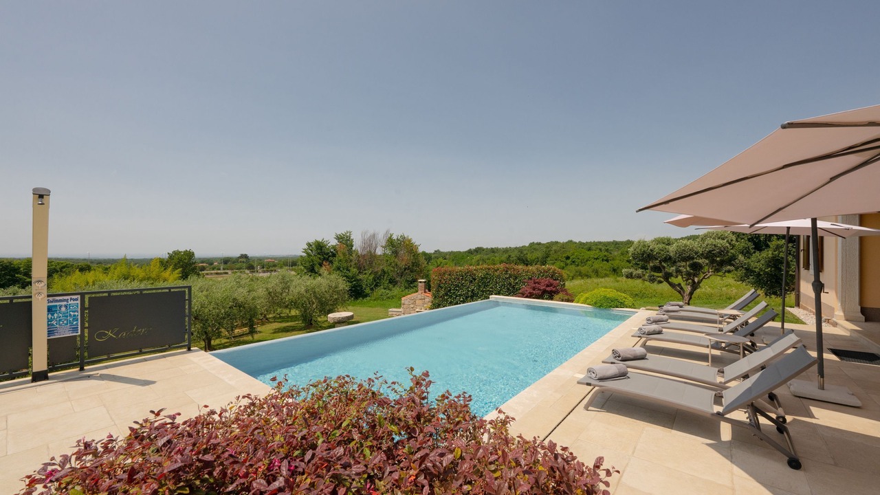 Photo of Outdoor in Farini