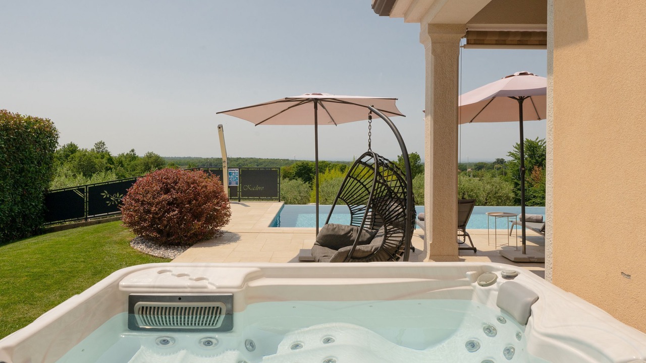 Photo of Patio Balcony in Farini