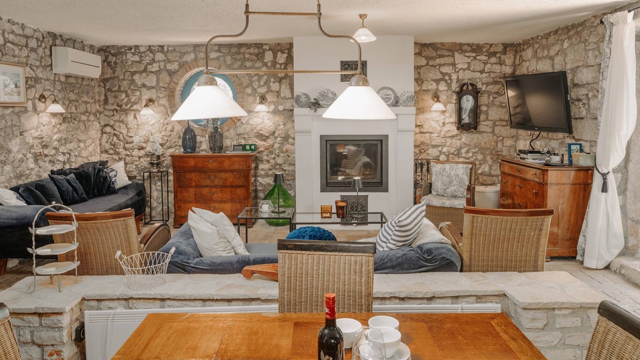 Photo of Livingroom in Musalez