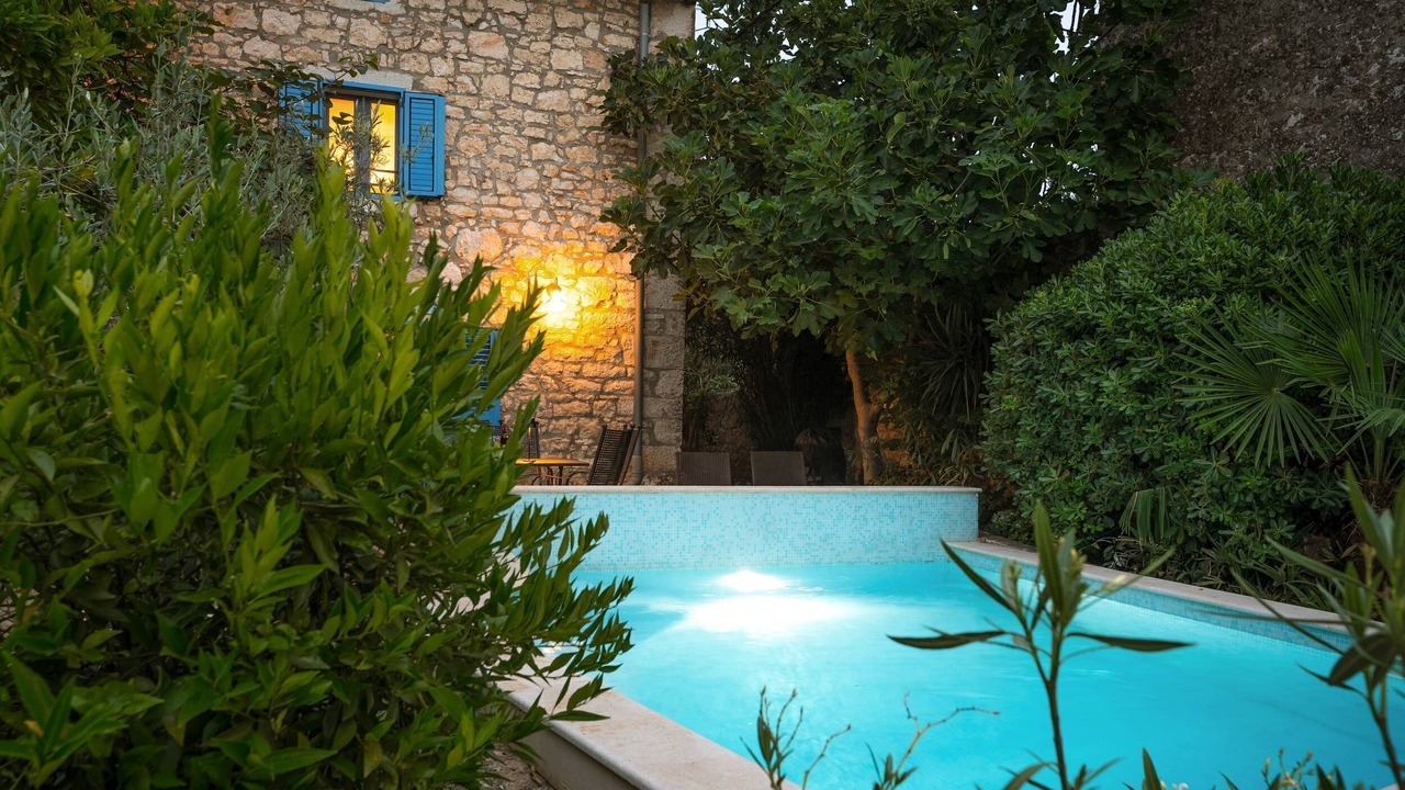 Photo of Outdoor in Musalez