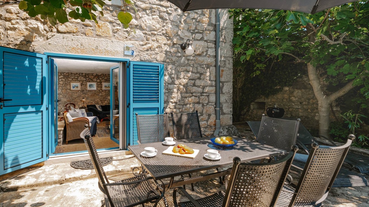 Photo of Outdoor in Musalez