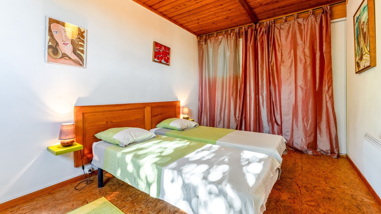 Photo of Bedroom in Goudargues