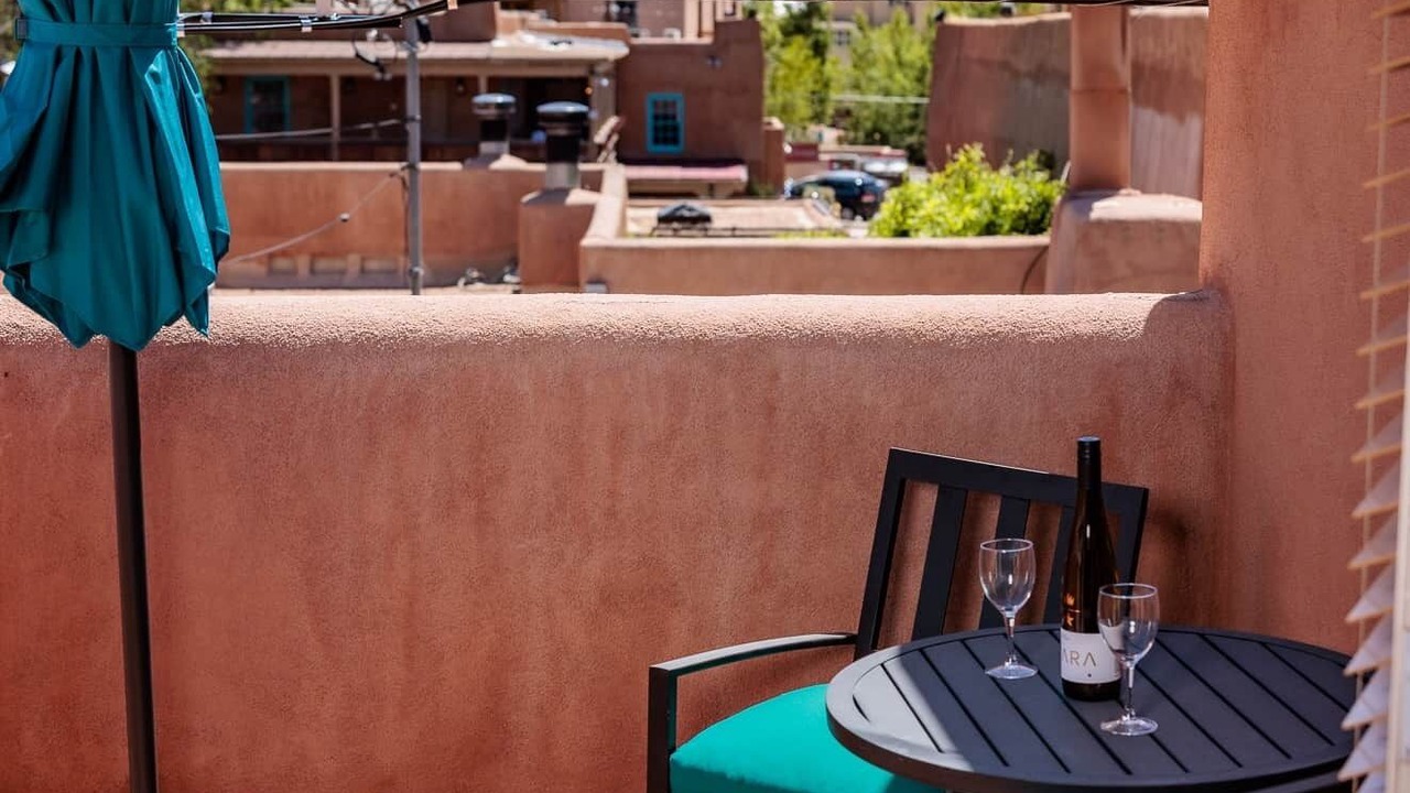 Photo of Others in Downtown Santa Fe