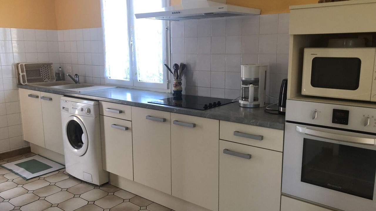 Photo of Kitchen in Lescure-dAlbigeois
