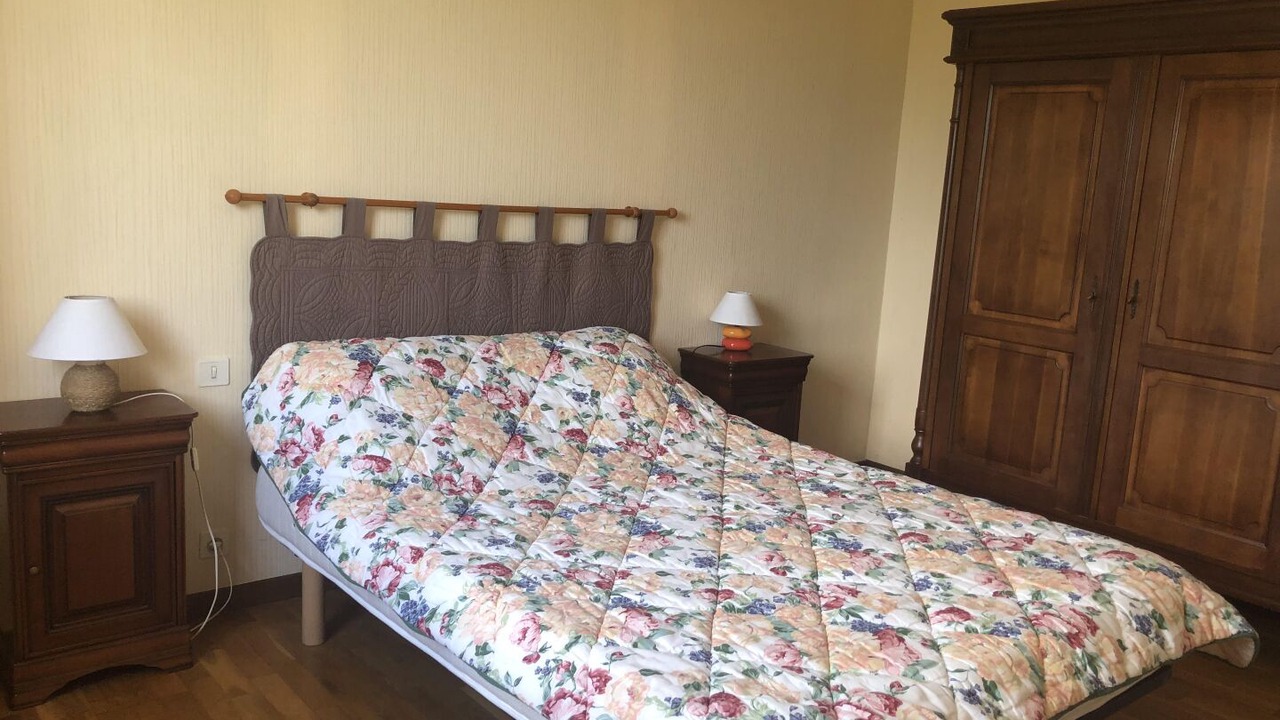 Photo of Bedroom in Lescure-dAlbigeois
