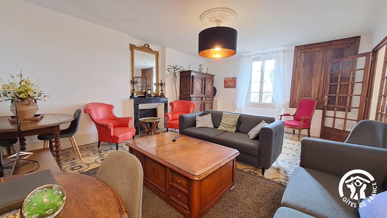 Photo of Livingroom in Servies