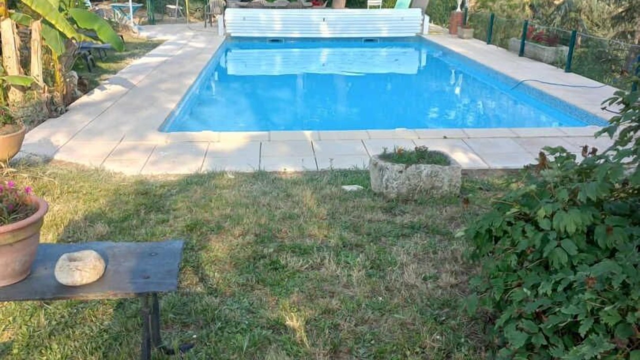 Photo of Outdoor in Servies