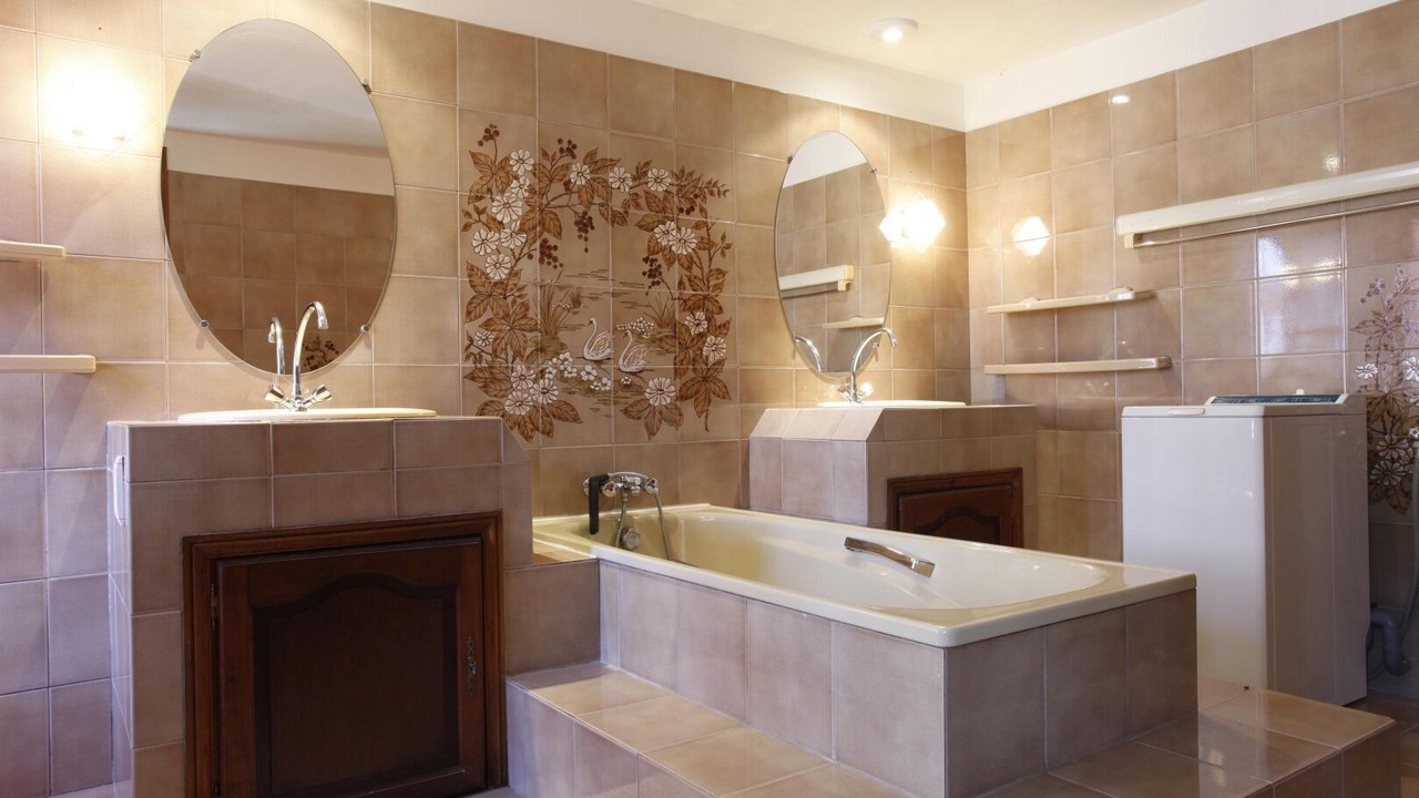 Photo of Bathroom in Burlats