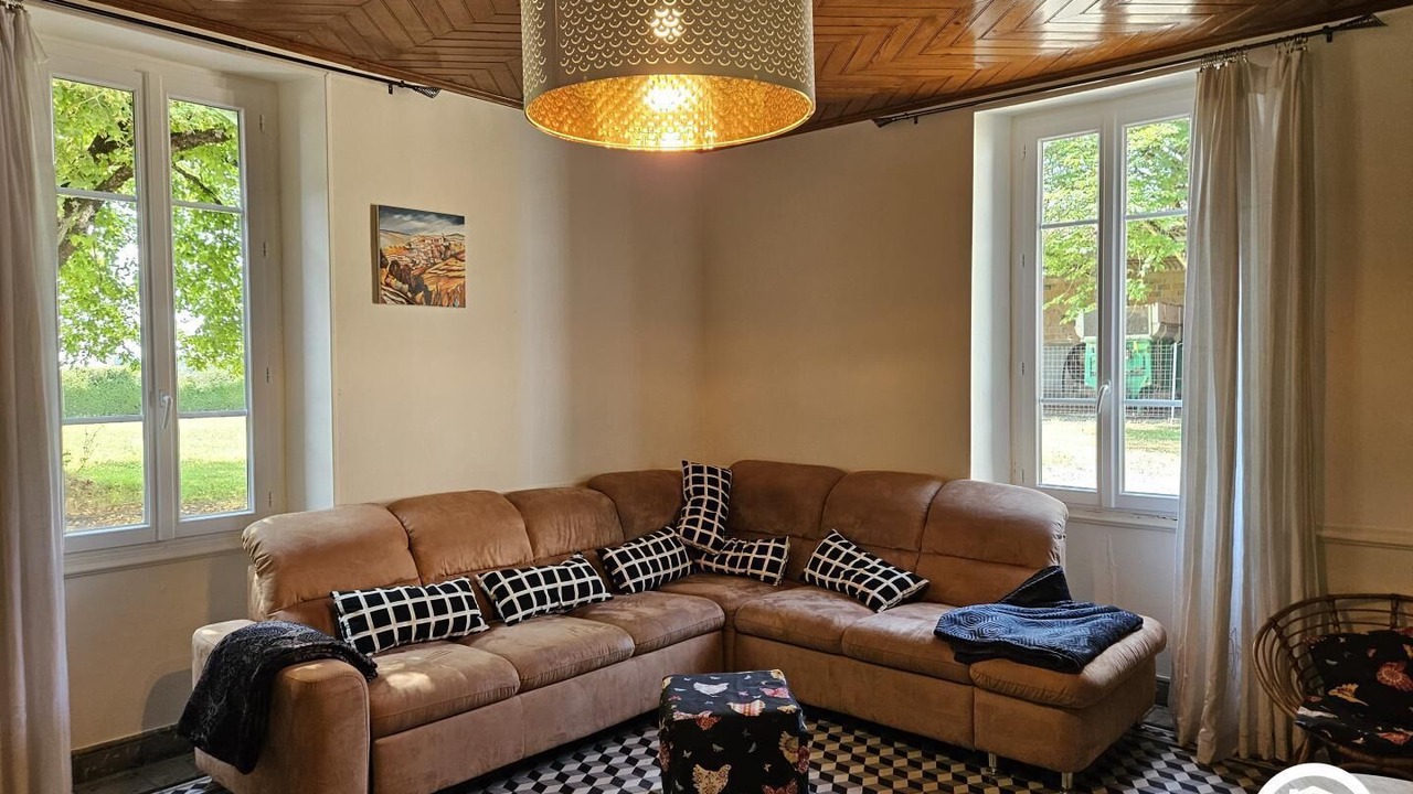 Photo of Livingroom in Souel