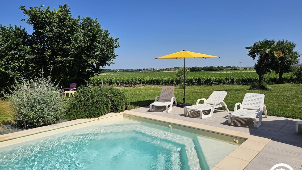 Photo of Outdoor in Souel