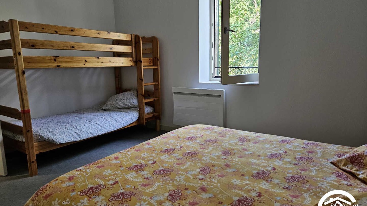 Photo of Bedroom in Aiguefonde